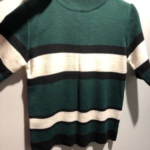 Green stripe crop knit